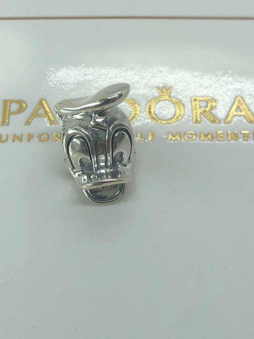 Pandora Disney Donald Duck Portrait Charm